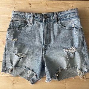 Abercrombie 4inch mom shorts